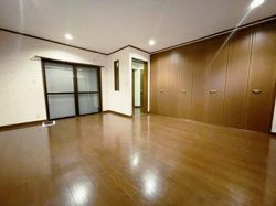 ●シャッター車庫付き●鶴見区放出東2丁目中古戸建