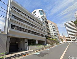 白金台シャスター