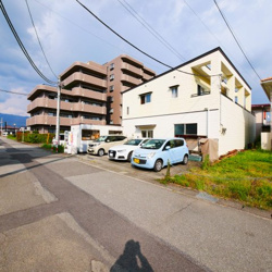 甲府市上石田3丁目 事務所店舗付住宅(3LDK・H24年築)