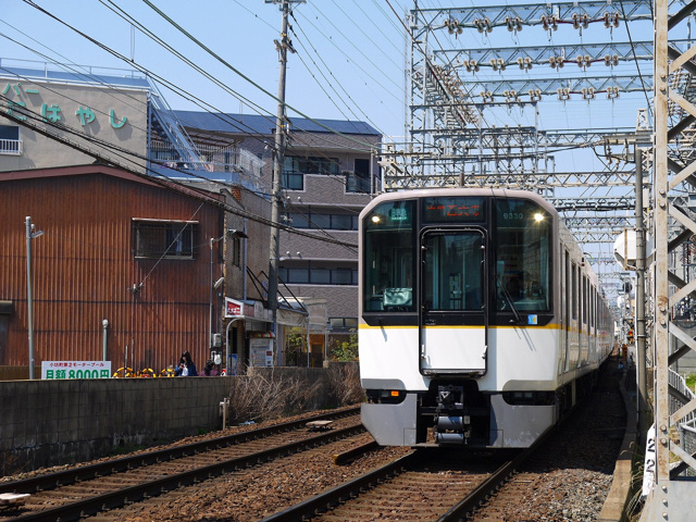 【大和西大寺駅 vs 学園前駅】駅・周辺エリア・物件数・家賃相場など徹底比較まとめ