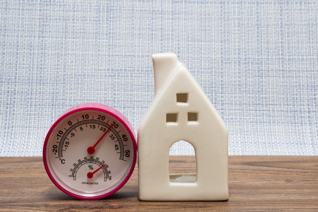 マイホームの2階が暑い!簡単にできる暑さ対策をご紹介