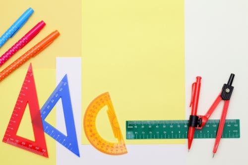 「ら・り・る・れ・ろ」の小学校・中学校一覧