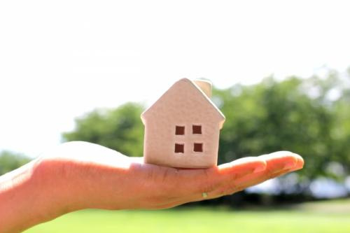 不動産の相続税対策で効果的な方法は?贈与も使えるって本当?