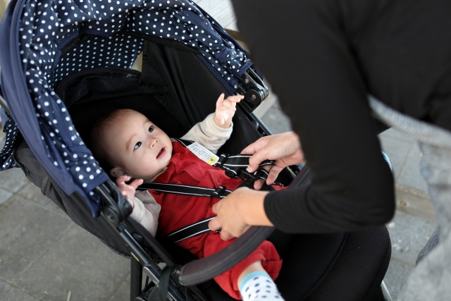 【狭い賃貸でもベビーカーを収納する方法とは?】アイデア7選!!