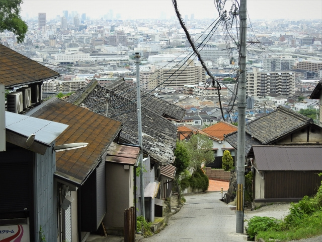 「生駒市」の難読地名