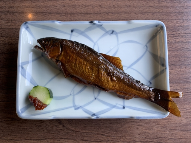 渓流の女王と呼ばれるキレイな川魚「アマゴの甘露煮」