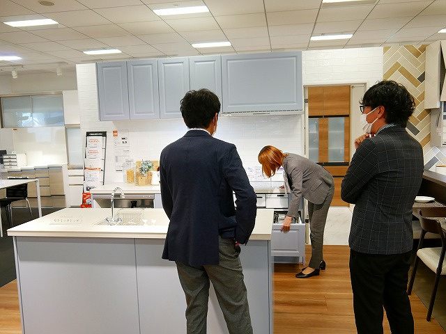 リクルートショールーム見学