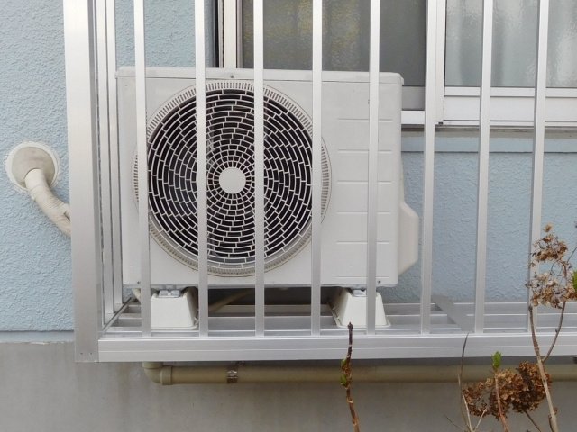 面格子に使用されている主な素材