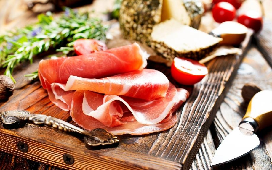 美味しさの秘密は麺にあり!老舗イタリアンのジャンゴ伊勢崎店