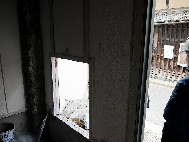 クレア・ド・ルーン紀寺建築エントランス見学