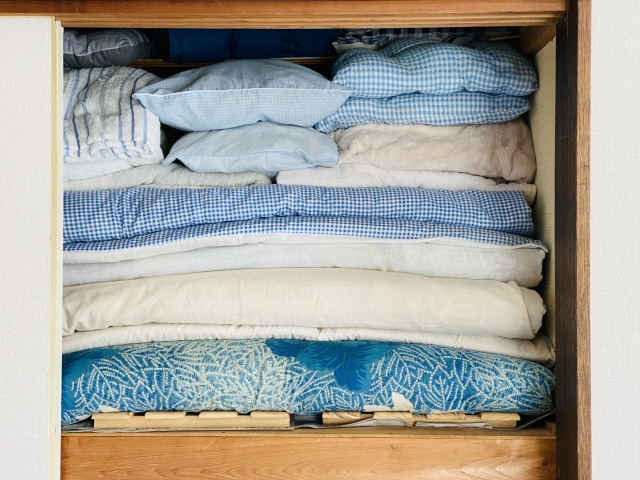 【洋室のフローリングに布団を敷く時のカビ対策】注意点や対処方法!まとめ