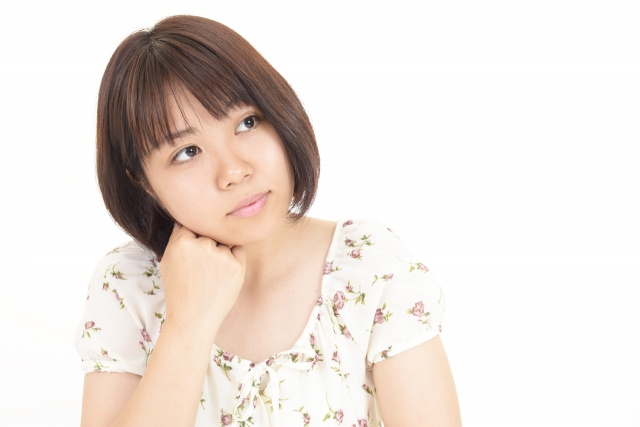 雑草はなぜ生えるのか