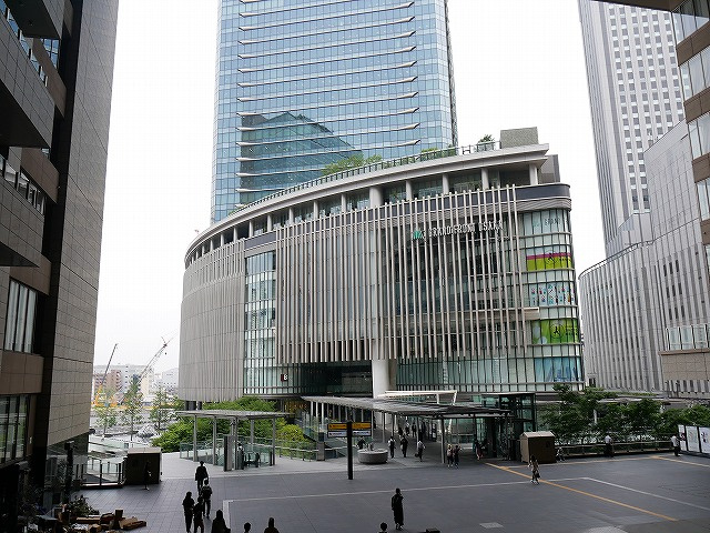JR大阪駅に集合!そしてショールームへ出発
