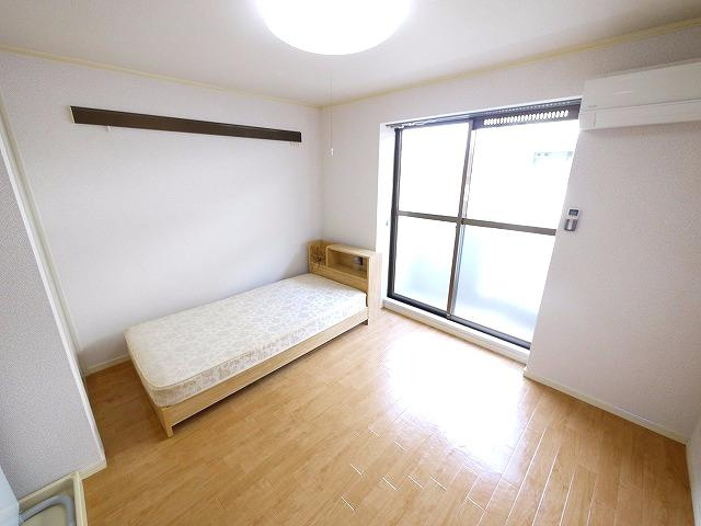 ラポール前栽の室内写真1