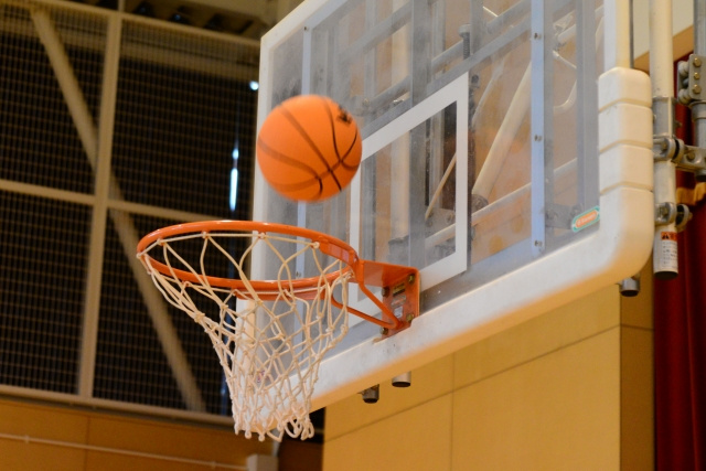 なんば駅周辺が校区である「日本橋小中一貫校」の特徴