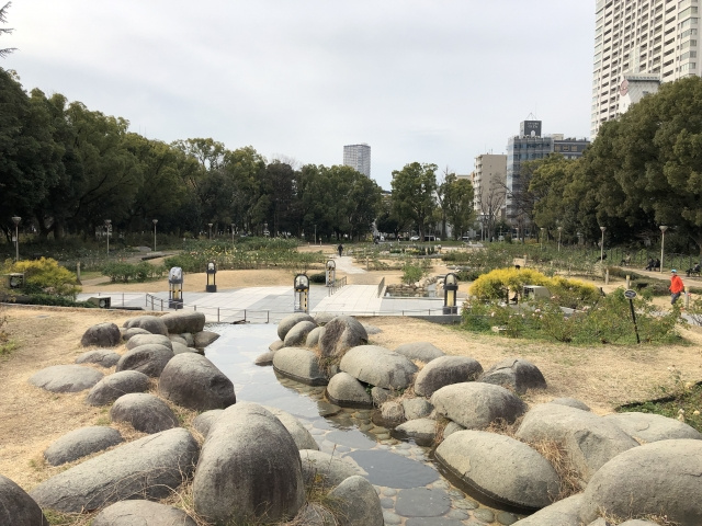 大阪メトロ 肥後橋駅周辺にある靱公園の概要