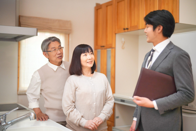 住みながら不動産売却をおこなう方法とは?