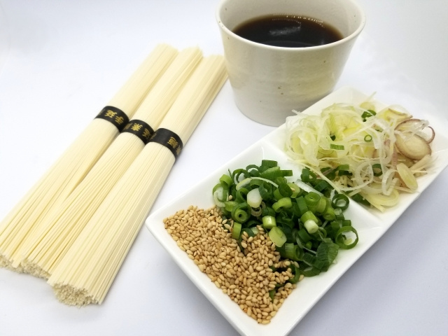 乾麺は湿気の少ない冷暗所に保管しよう