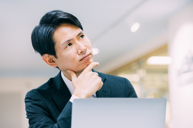 賃貸物件の解約手続きは代理人でも可能なの?