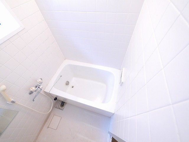 柏木町一戸建貸家の室内写真3