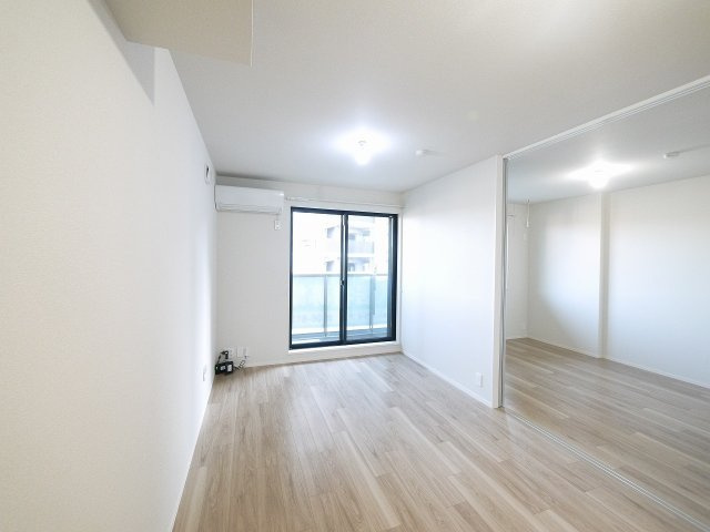 モンパルク生駒元町の室内写真1