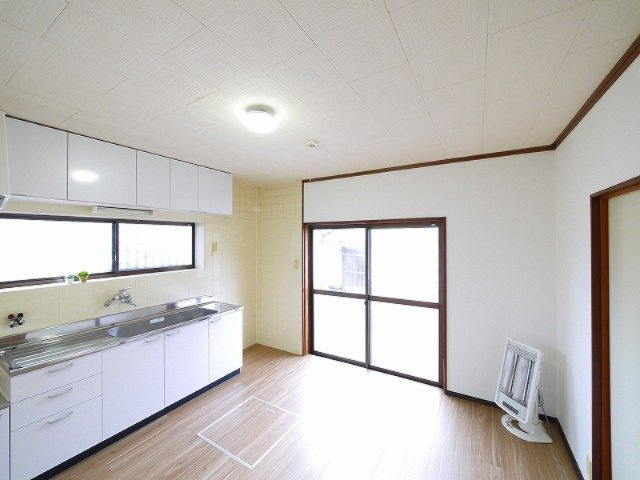 大和郡山市城北町戸建の室内写真1