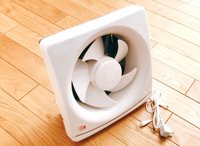 アパートの換気扇の24時間つけっぱなしは良いのか?電気代についても解説