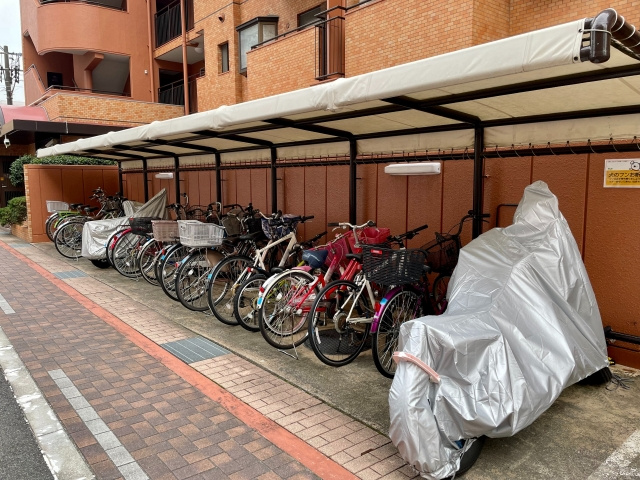 賃貸物件のバイク置場で起きるトラブルとは?入居前の注意点も解説