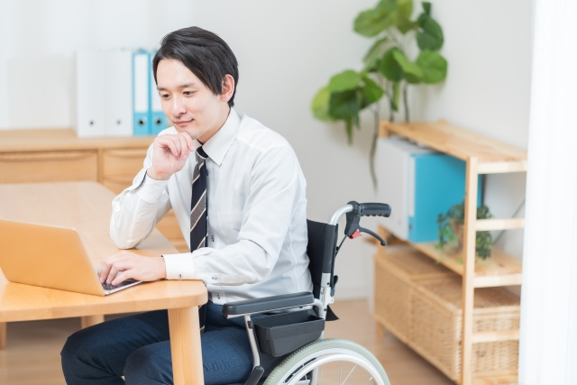 障がい者が住宅ローンに通りにくい理由とは?対処法やリスクについても解説