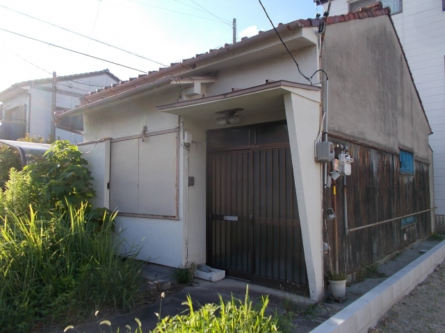 古い家はどうやって売却するの?古い家の基準に売却方法や注意点を解説!