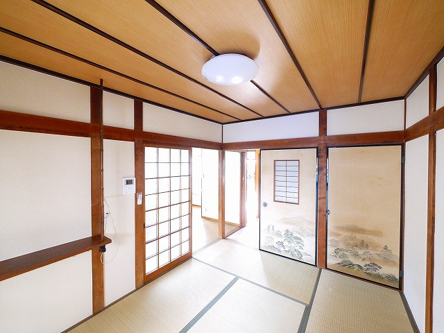 小泉町貸家(602-10)の室内写真1