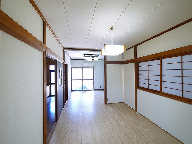 小泉町貸家(539-8)の室内写真1