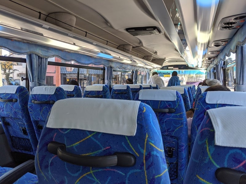 バスでキットカット