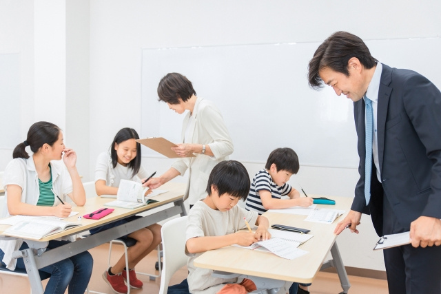 「大阪市立真田山小学校」の教育について