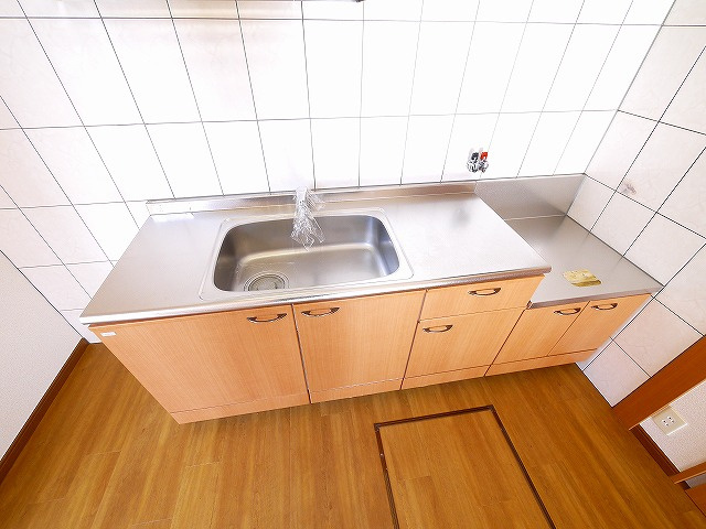 木津南戸建Aの室内写真2