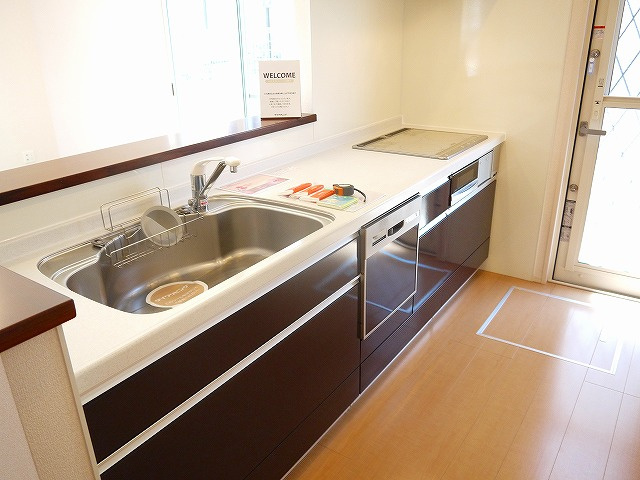 梅美台貸家の室内写真2