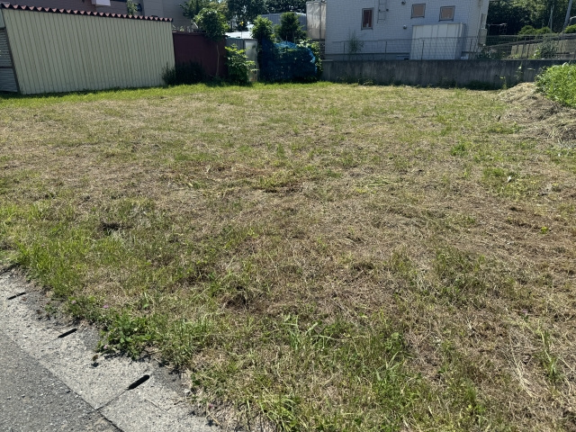 親名義の土地を相続する流れは?名義変更しないリスクも解説