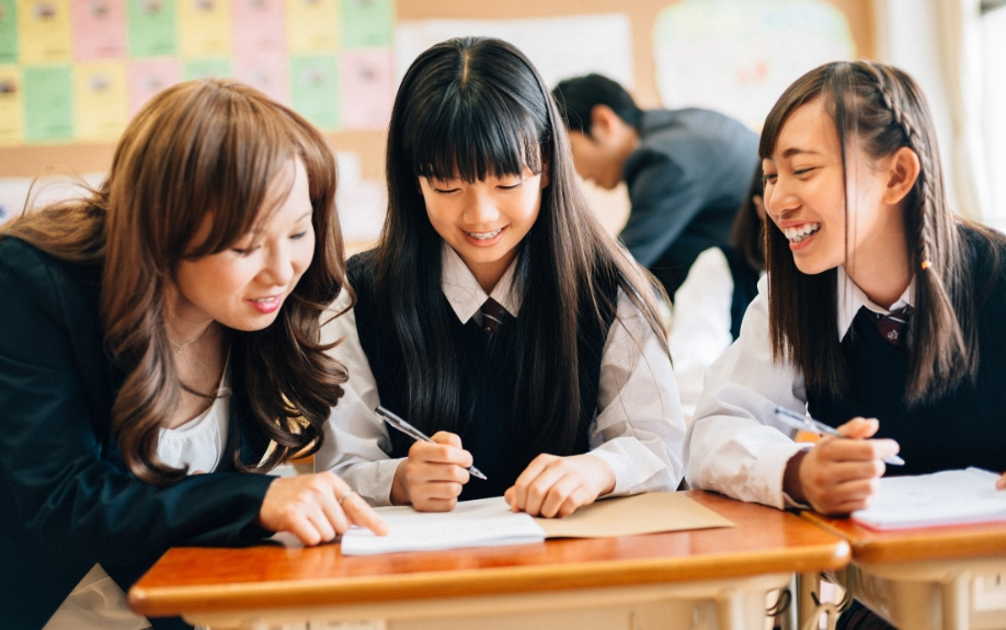 「福岡市立東光中学校」の最寄り駅である博多駅周辺の住みやすさについて