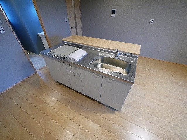 プレステ柳2丁目 弐番館の室内写真2