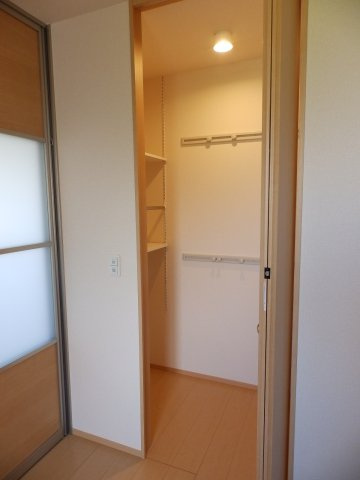 スぺチアーレ