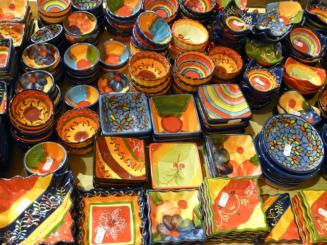 瀬戸市にある「瀬戸万博記念公園」の概要!モニュメントや遊具もご紹介