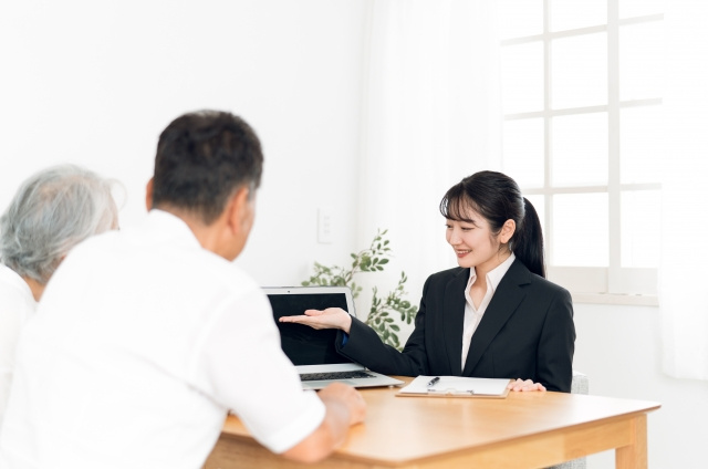 子なし夫婦の相続人は?よくある不動産相続トラブルと対策も解説