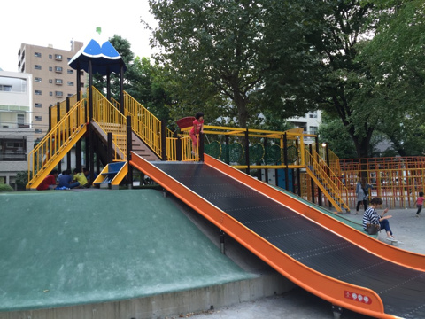 入谷南公園 入谷 公園 すべり台