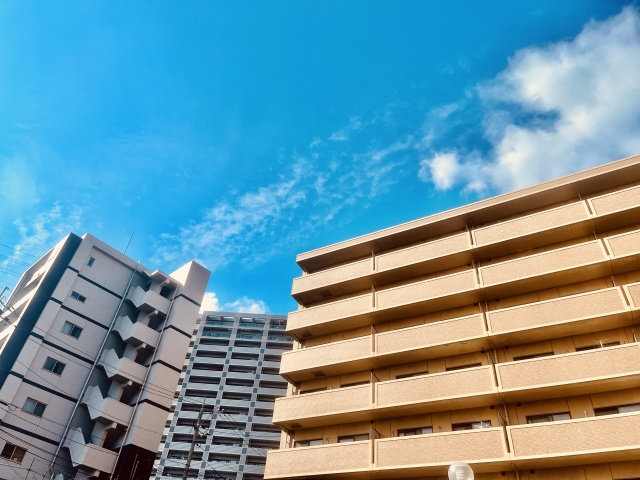 マンションのペントハウスとは?購入するメリットとおすすめの間取りを解説