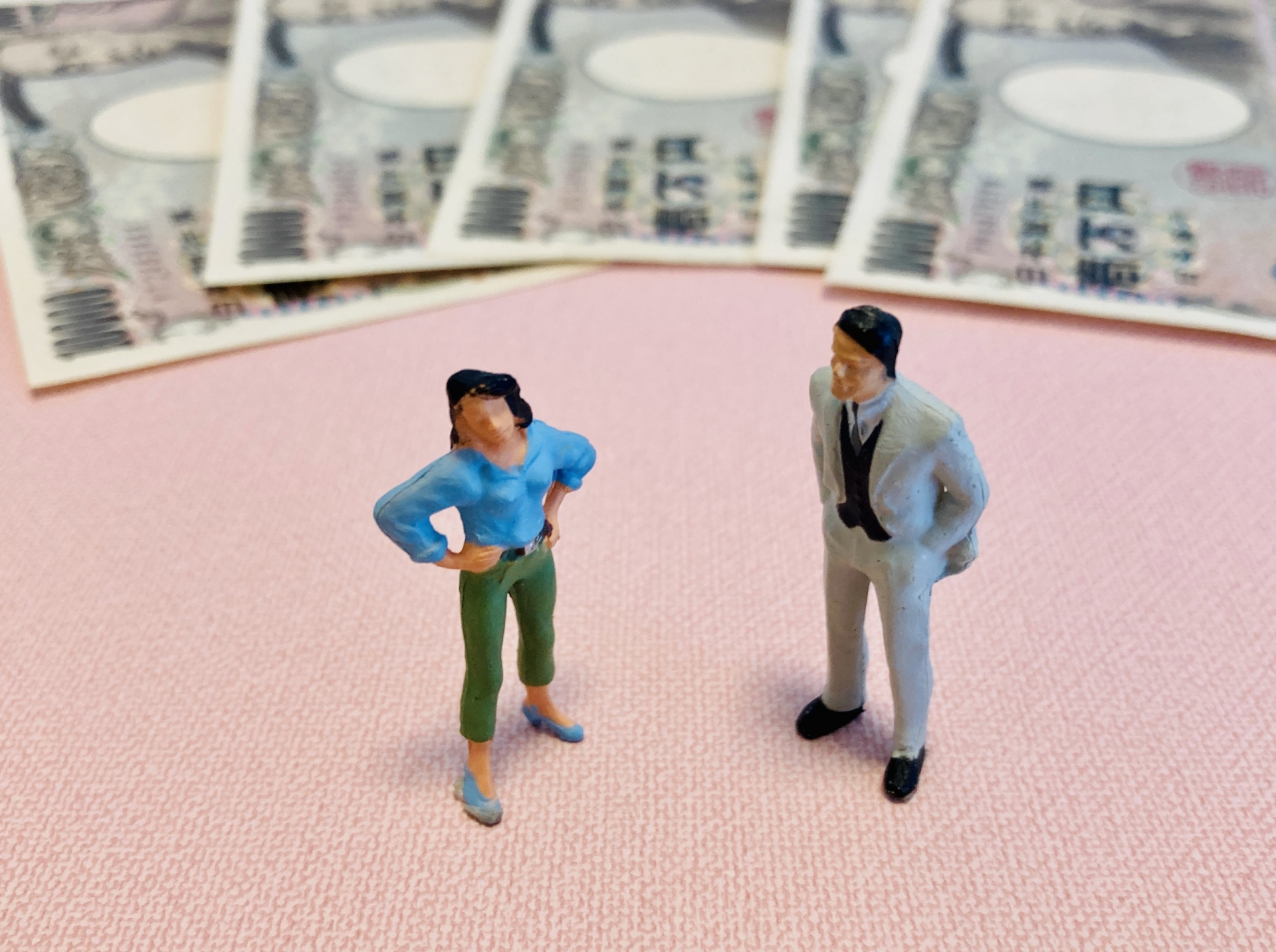 財産分与をもらう側には税金がかからないのか