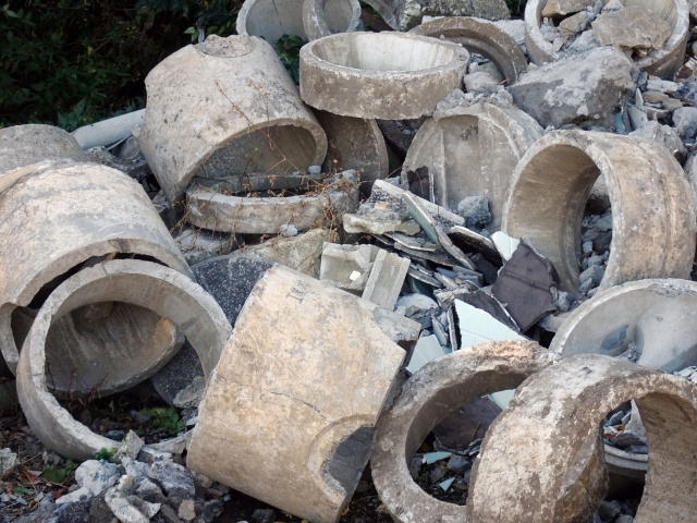 土地売却時に地中埋設物の調査をおこなう理由!撤去の方法についても解説