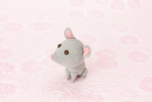 空き家にネズミが住み着く理由は?被害や防止対策についても解説