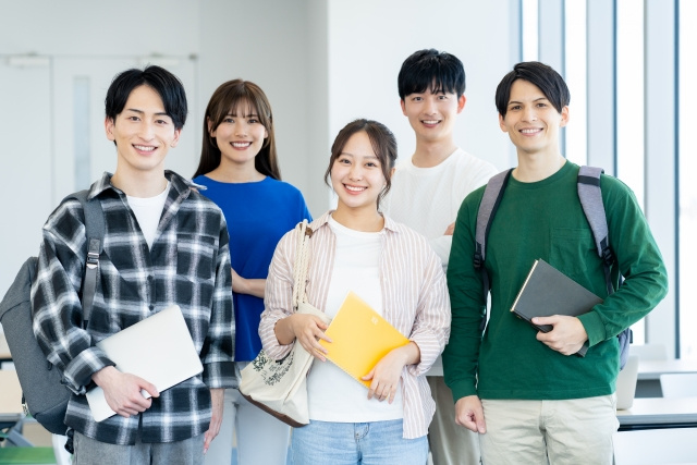 「文星芸術大学」の専攻