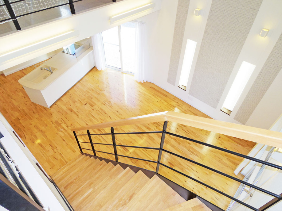 デザイナーズハウス 中古住宅 三島市松本のご紹介です。