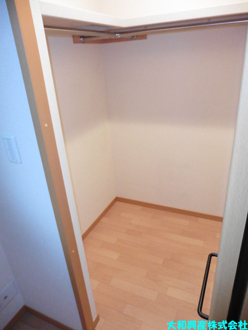 ファミール幸和